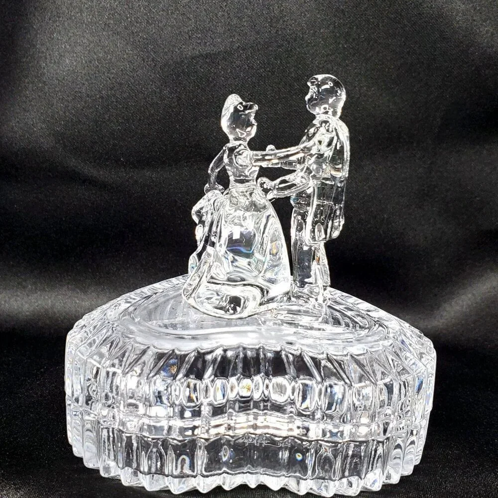 Disney Royal Treatment Cinderella & Prince Arribas Brothers Crystal Trinket Box